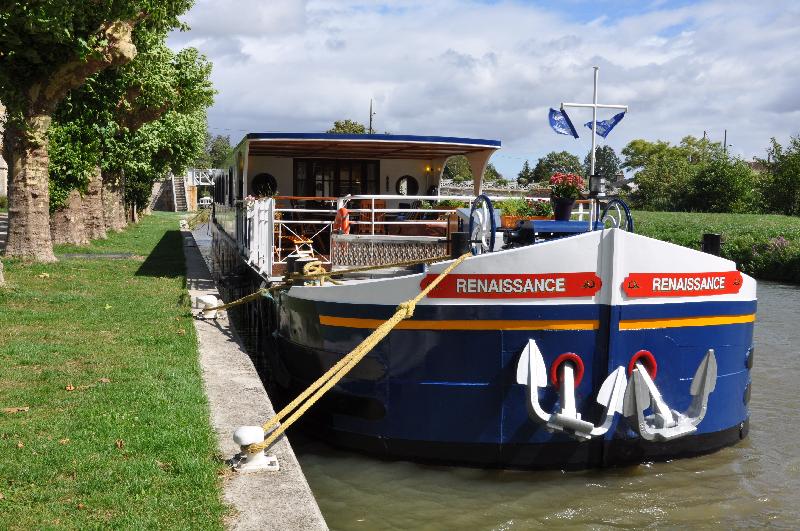 Renaissance Barge Cruise / Upper Loire and Burgundy