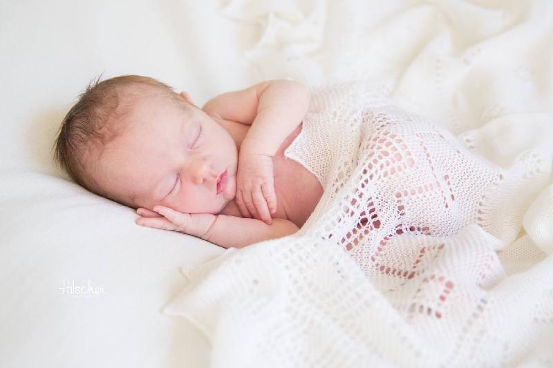 Beautiful shawl! It will be an heirloom, and it looked great in our newborn...