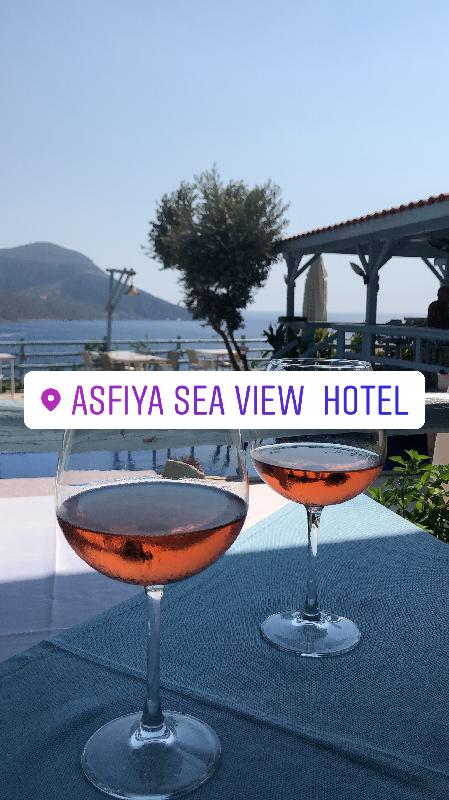 Wonderful as ever The Beautiful Asfiya Seaview