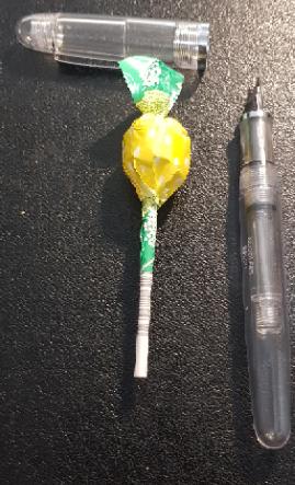 A Lollipop as a gift for a +40£ pen which seems to be refurbished. NOPE!