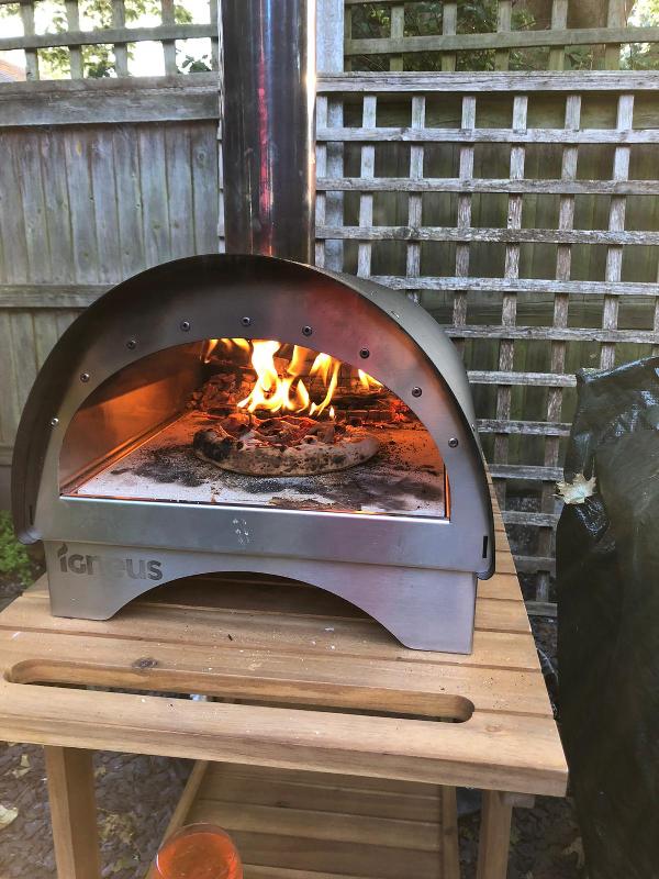 Brilliant little Pizza Oven