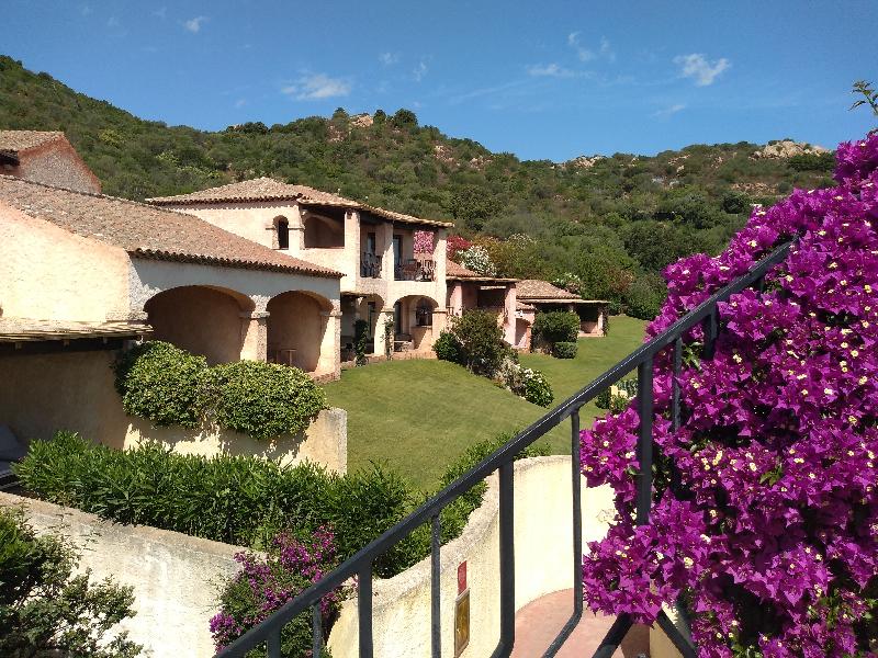 Efficient service and transfers were first class. Villa del Golfo was great