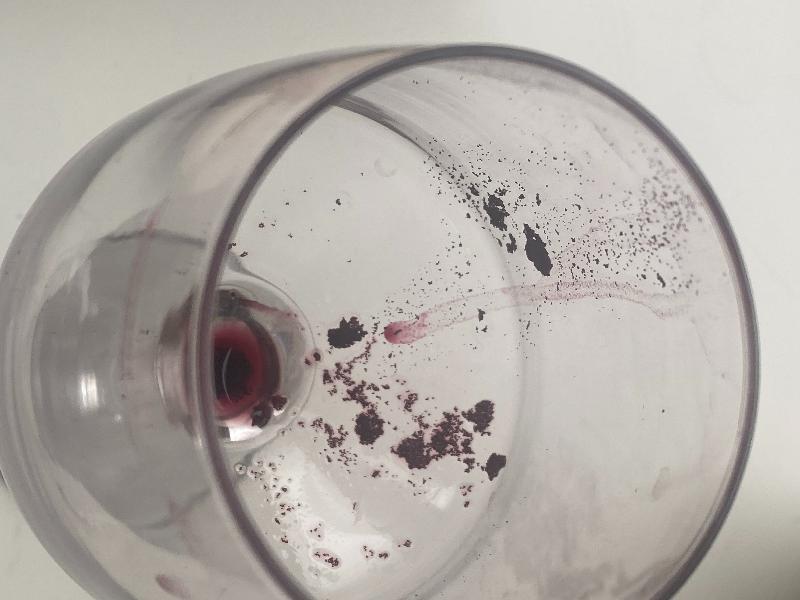 Musar Jeune:2 bottles, at the end of the bottle showed "sludge", photos in