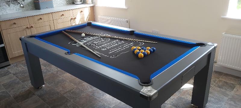 Signature Warwick pool dining table