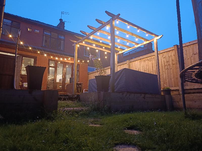 26M / 85FT "Super Festoon" Warm White Outdoor Plug-in Inter-connectable LED String Lights