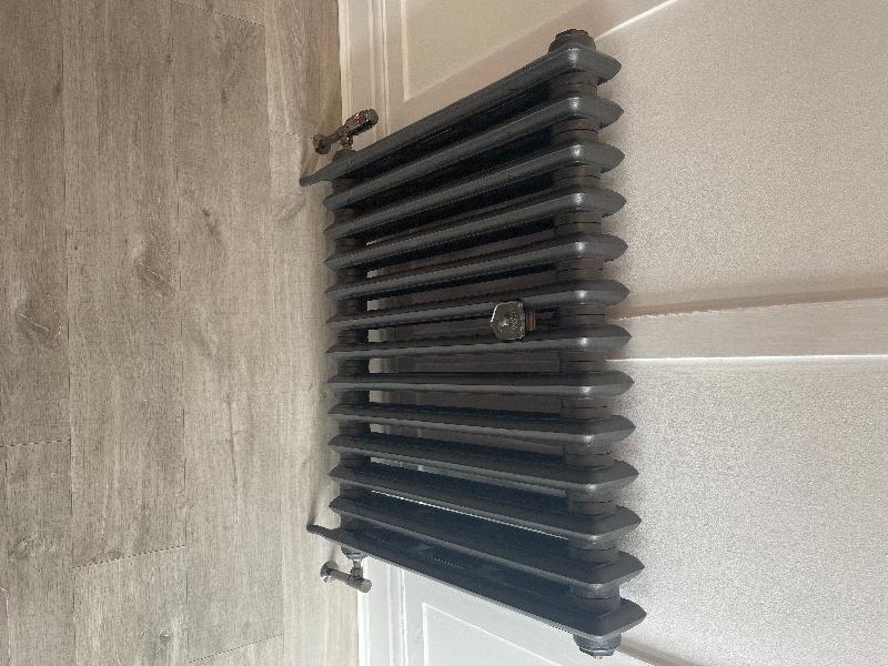Excellent Radiator from Cast Iron.