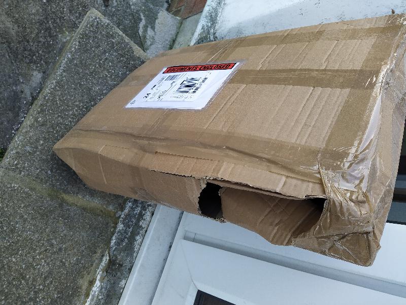 £6.95 delivery charge, poorly packed, not a quality service.