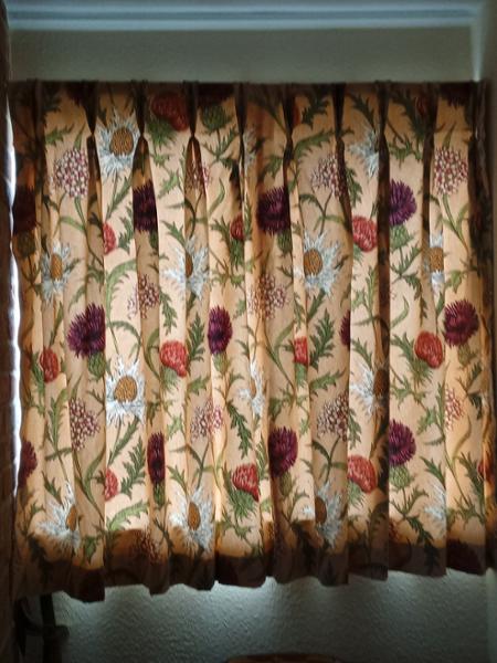 Made-to-Measure Curtains