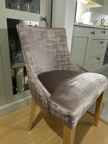 Best bespoke chairs with personal service