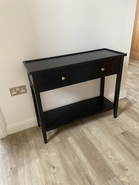 Fabulous console table and excellent customer service