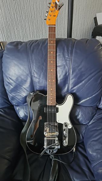 Fender Limited Edition P90 Telecaster Thinline Journeyman Relic in Aged Black