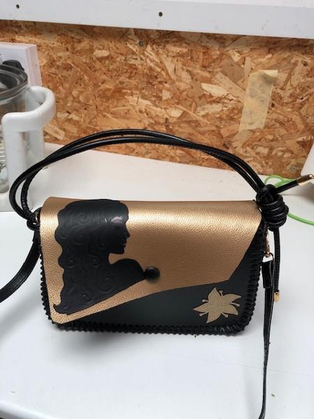 Craft Buddy DIY Handbag Kit- Black: 26x15x7cm