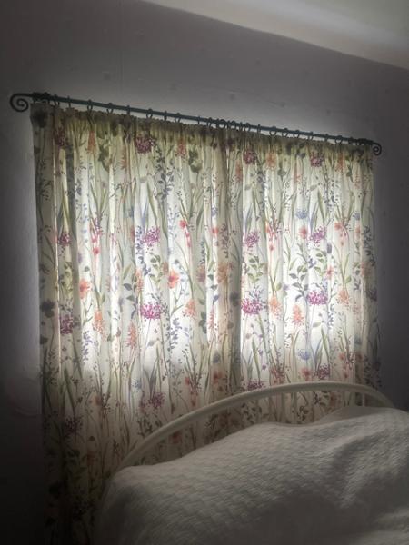 Ready Made Curtains:Hampshire - Multi<br>, Product Ref:SUNWidth: 167cm (66&quot;)Drop