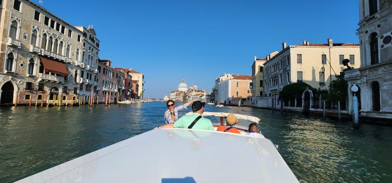 A wonderful private boat tour of Venice