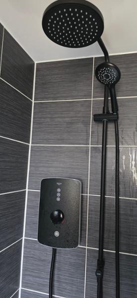 Triton Showers Amala 9.5kW DuElec Black Electric Shower
