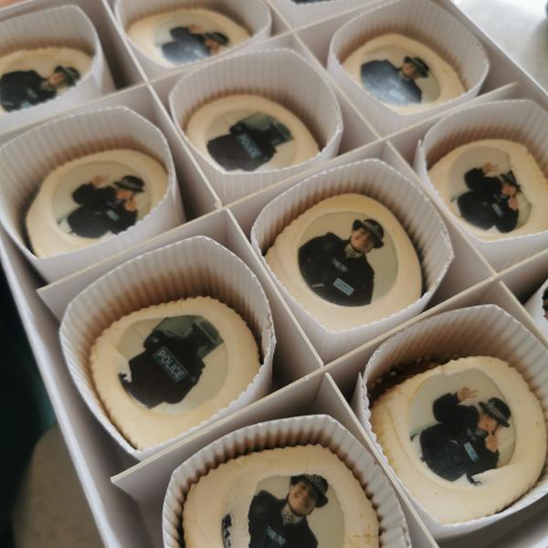 Vegan Personalised Photo Cupcakes | Box of 6 | Next Day UK Delivery