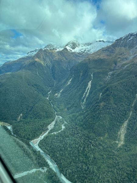 Small Group Milford Sound Coach Cruise Fly - Queenstown