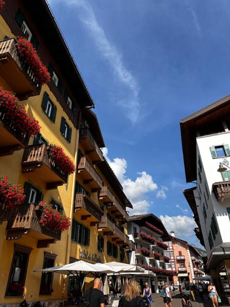 Small Group Dolomites & Cortina Venice Trip