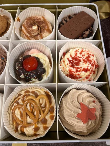 Tasting Menu Cupcakes | Box of 6 | A Tasting Selection Of Our Most Popular Flavours | Next Day UK Delivery