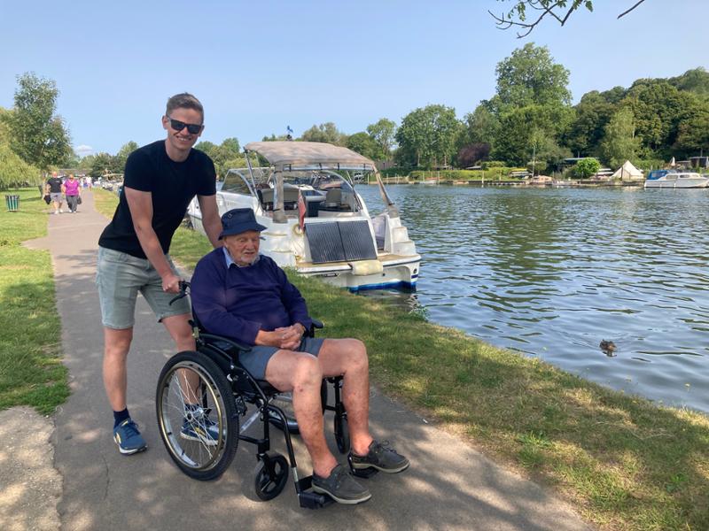 92 year old escapes home in his new chair!