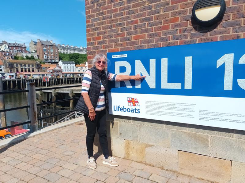 Launch a Memory Boat Magnet Whitby | RNLI Shop