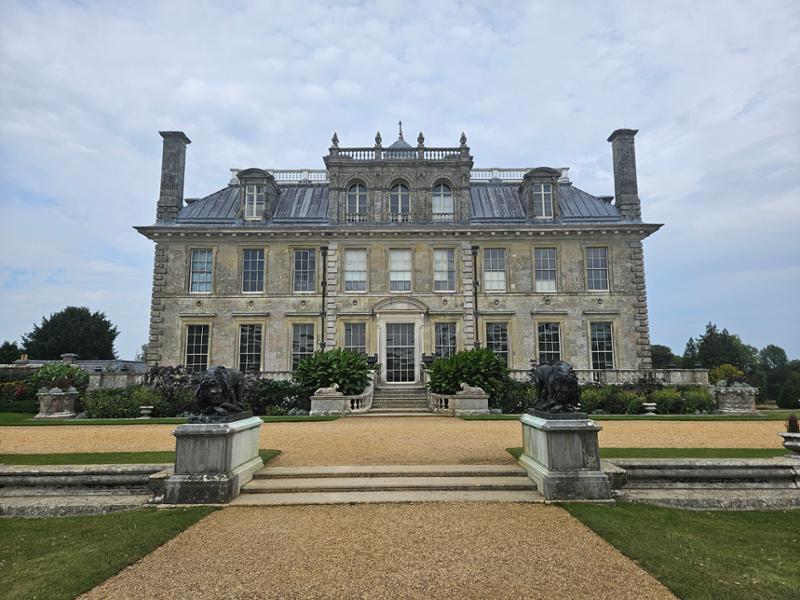 Kingston Lacy Caravan and Motorhome Park