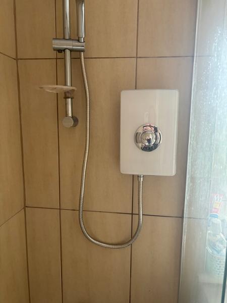 Triton Showers Enrich 8.5kW