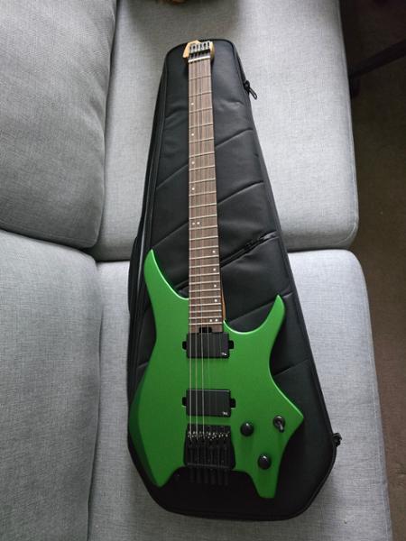 HILS NEXT HN3 Electric Guitar in Satin Metallic Emerald Green